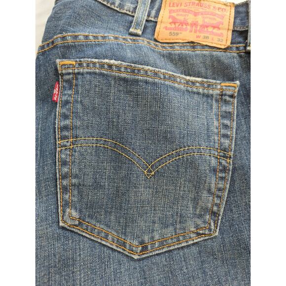 Y2K Levi’s 559 Relaxed Straight Jeans Men’s 38x32 Blue Denim Medium Wash - Picture 12 of 16